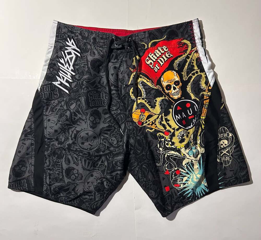 Y2K 2000s Vintage Maui and Sons Skate or Die Graphic Board Shorts
